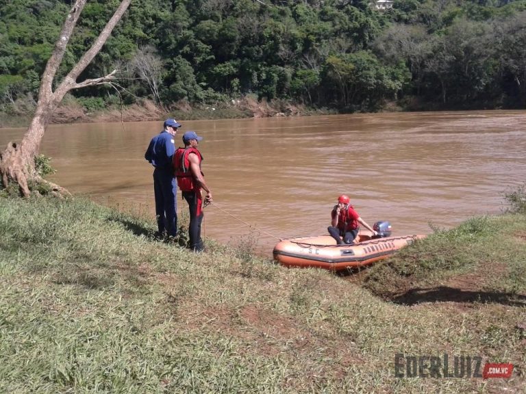 Bombeiros encerram terceiro dia de buscas por jovens desaparecidos no Rio do Peixe