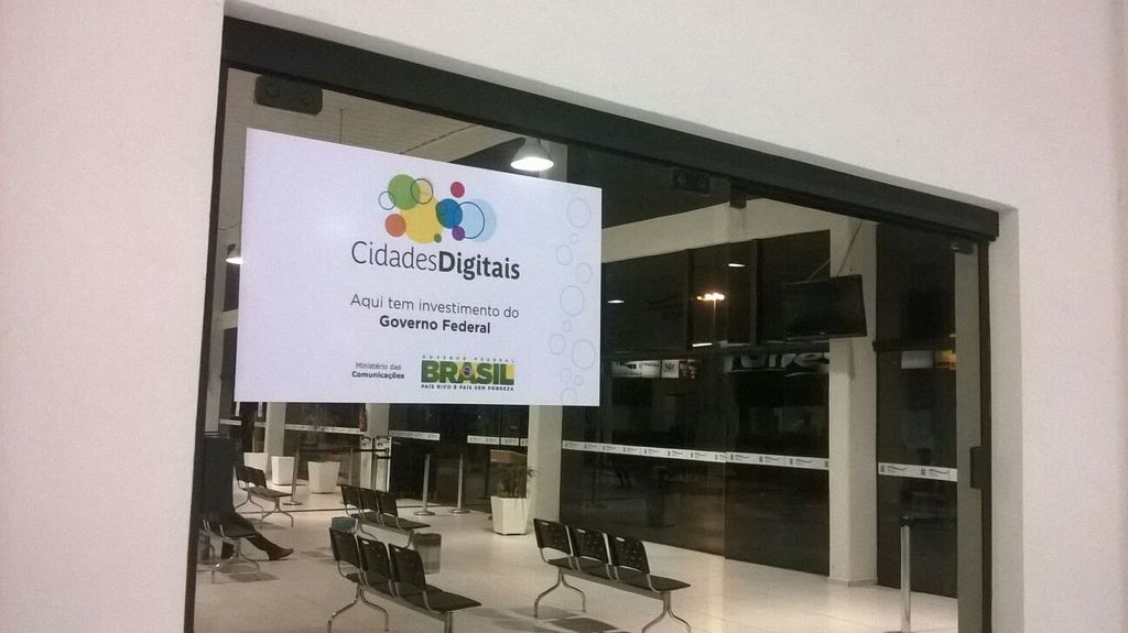 Rodoviária de Joaçaba já tem internet gratuita, mas ninguém pode usar