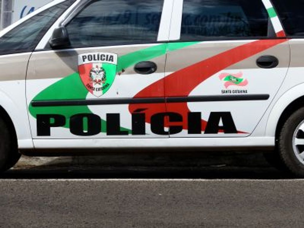 PM alerta sobre revista que veicula nome da instituição para vender publicidade