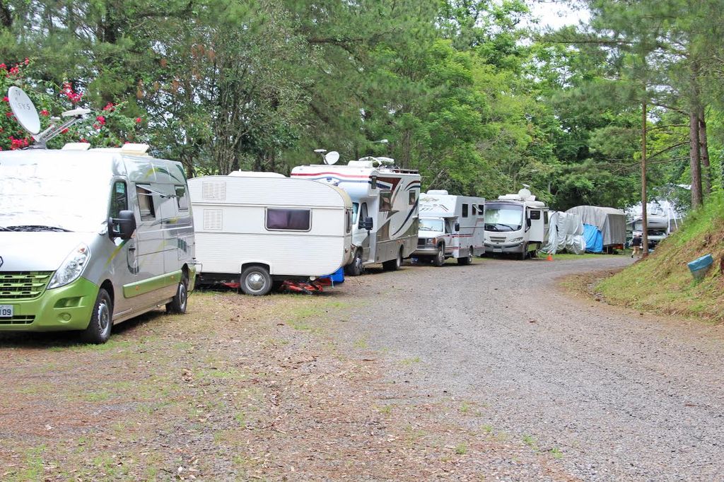 Encontro de motorhomes reúne 60 famílias em Piratuba