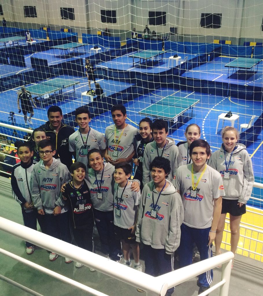 Equipe de Videira conquista oito medalhas no Circuito Catarinense de Tênis de Mesa