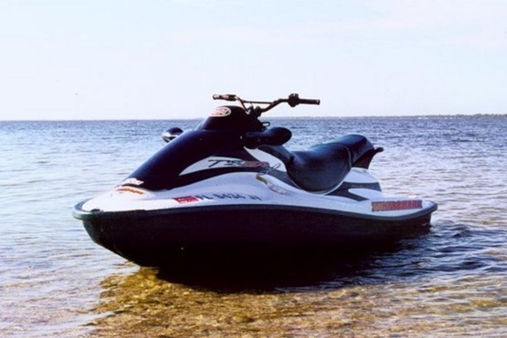 TJ vai leiloar jet-ski, Land Rover e BMW apreendidos em ação contra crime organizado