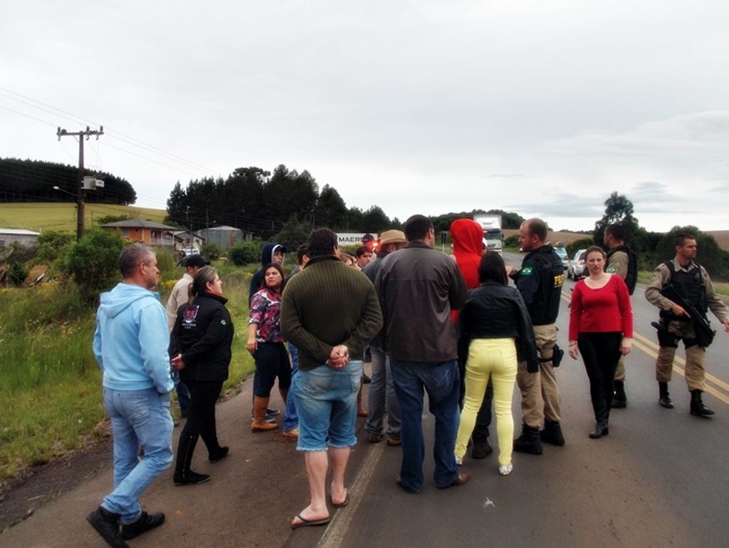 Começa a greve dos caminhoneiros na região