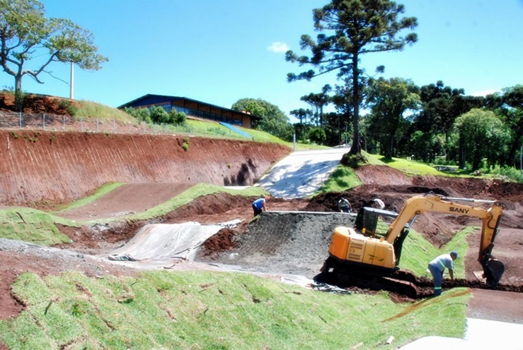 Ministério Público de Joaçaba instaura inquérito para apurar irregularidades em obra do Jasc