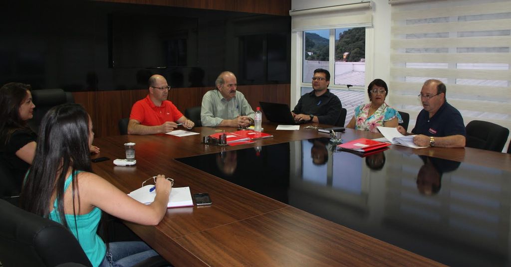 Vereadores estranham a quantidade de recibos apresentados na prestação de contas do Carnaval