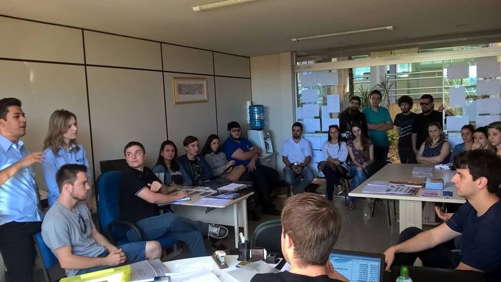 Acadêmicos se mobilizam contra aumento nas mensalidades