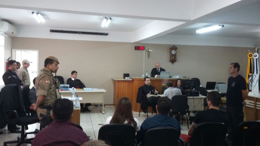 Homem que matou a mulher a facadas em Herval é condenado pelo Tribunal do Júri