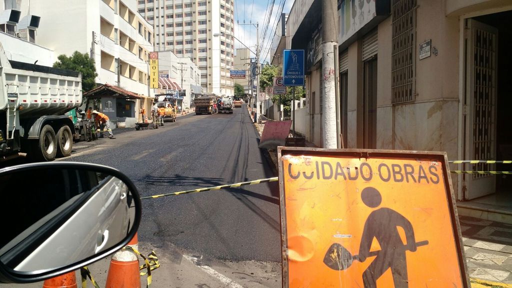 Iniciam as obras que vão revitalizar as ruas Sete de Setembro e Domingos Zanini