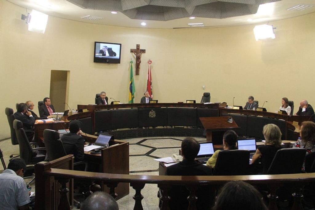 Herval d´Oeste, Ouro e Caçador  recebem parecer prévio de rejeição das suas contas