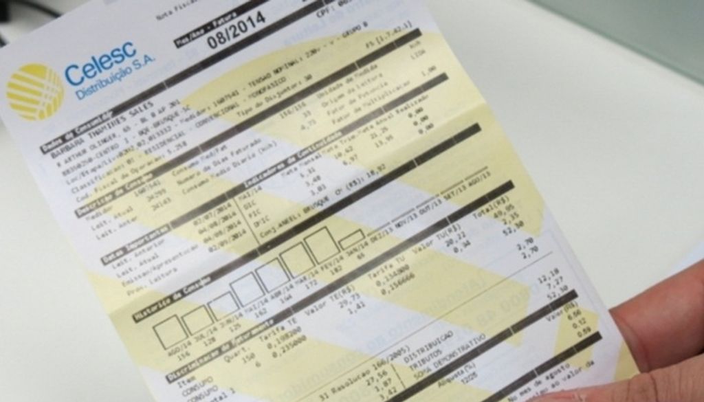 Brasileiros vão continuar pagando mais caro pela energia elétrica em 2016
