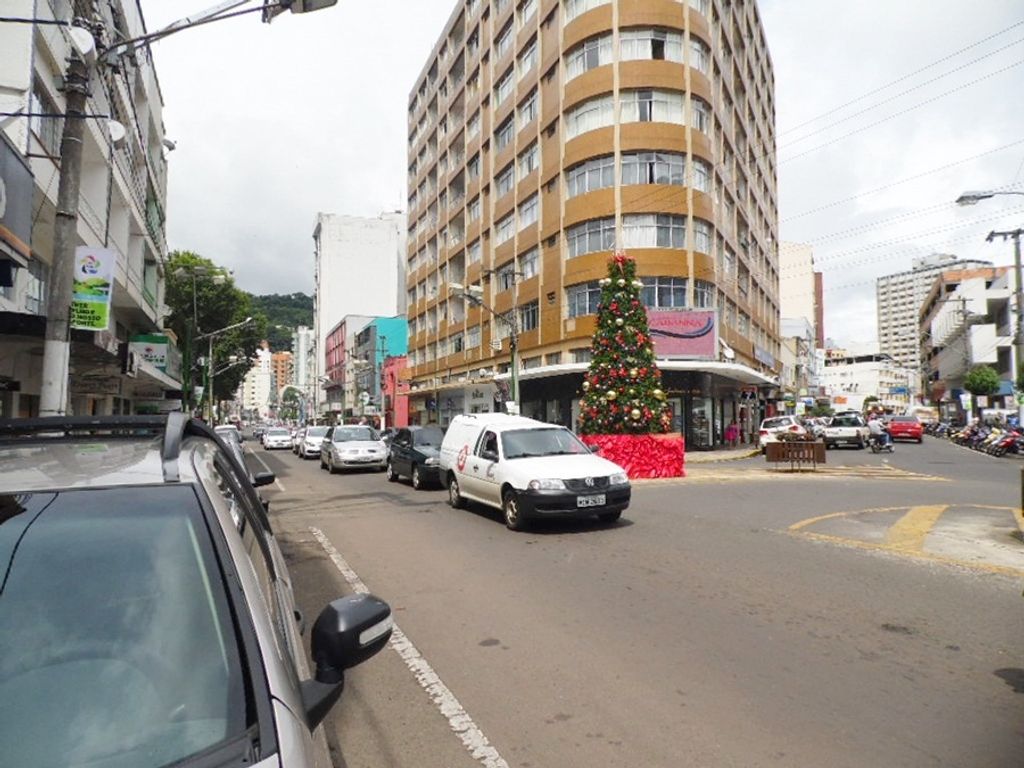 Comércio de Joaçaba funcionará em horário especial neste domingo