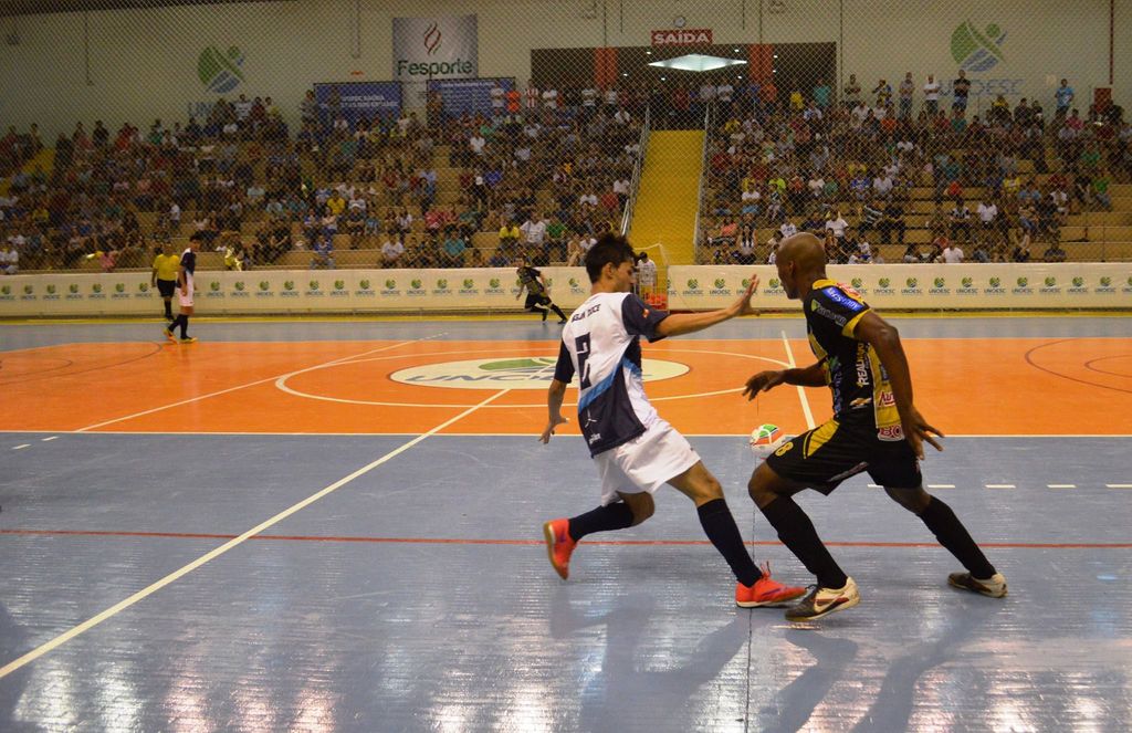 Futsal de Joaçaba vence Água Doce na estreia do Jasc