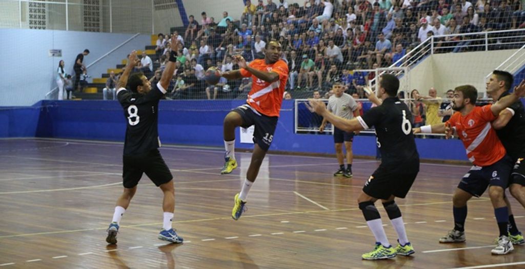 Joaçaba será palco da decisão de terceiro lugar da Liga Nacional de Handebol neste domingo (13/12)