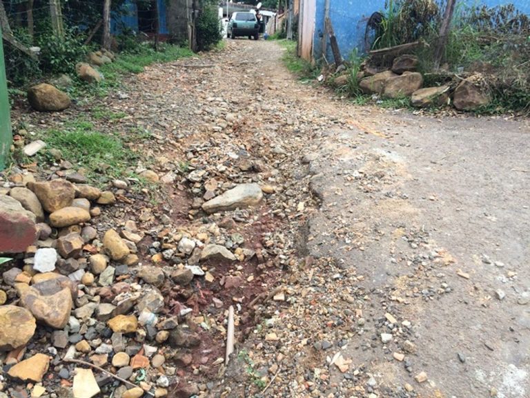 Ruas do bairro São Jorge em Herval estão em situação crítica