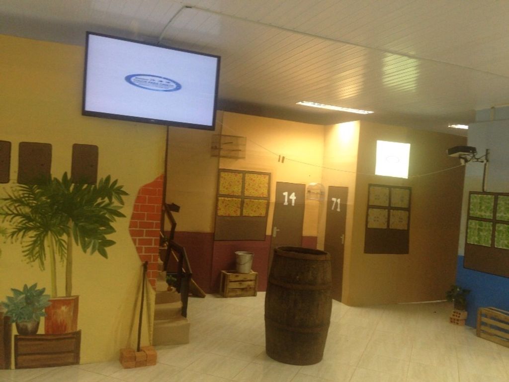 Igreja inova e apresenta peça baseada no seriado Chaves para evangelizar
