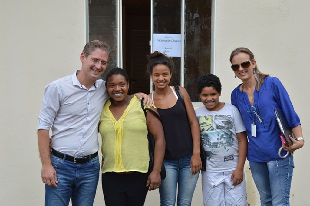 Mutuários do Conjunto Habitacional Armindo de Medeiros conhecem suas futuras casas