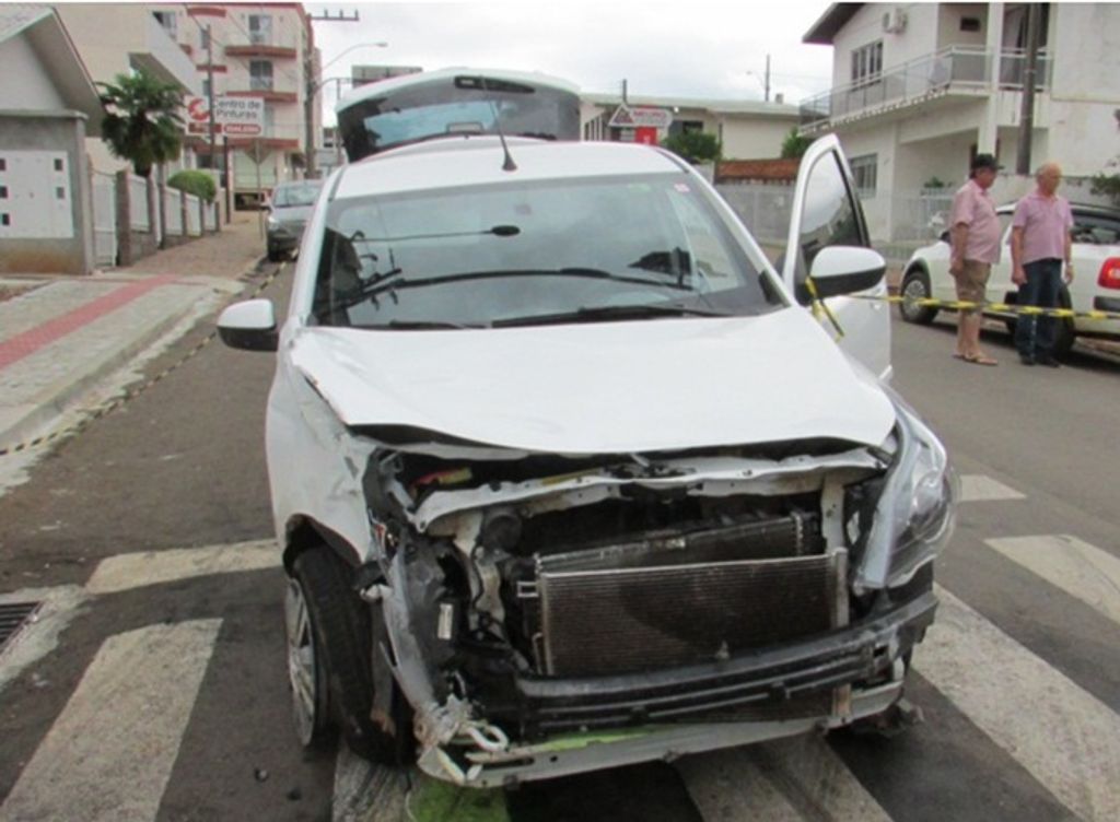 Motorista embriagado em acidente de trânsito em Campos Novos