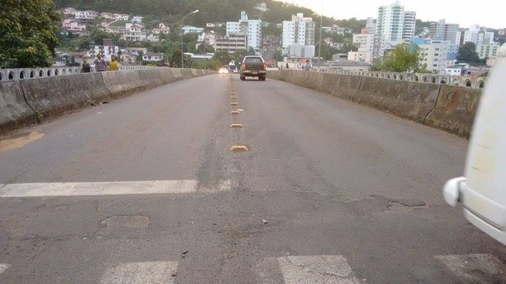 Corredor de motos: Fase experimental terminou e usuários tem dúvidas quanto a sua utilização