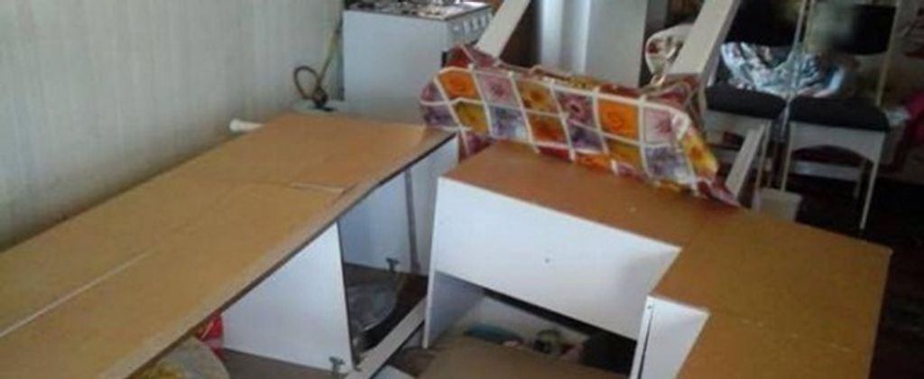 Jovem quebra quase tudo dentro de casa após desentendimento com marido