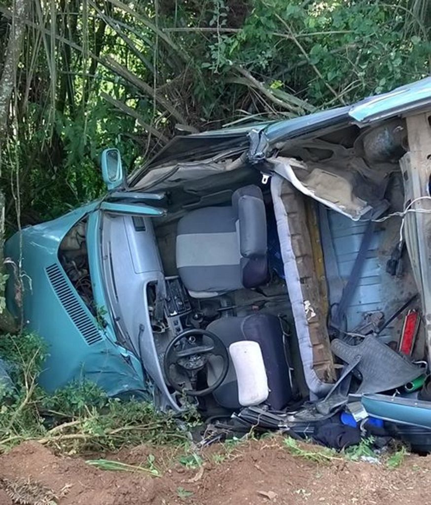 Saída de pista deixa homem ferido na SC 355