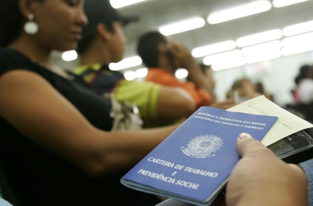 Medo do desemprego aumentou 36,8% em 2015