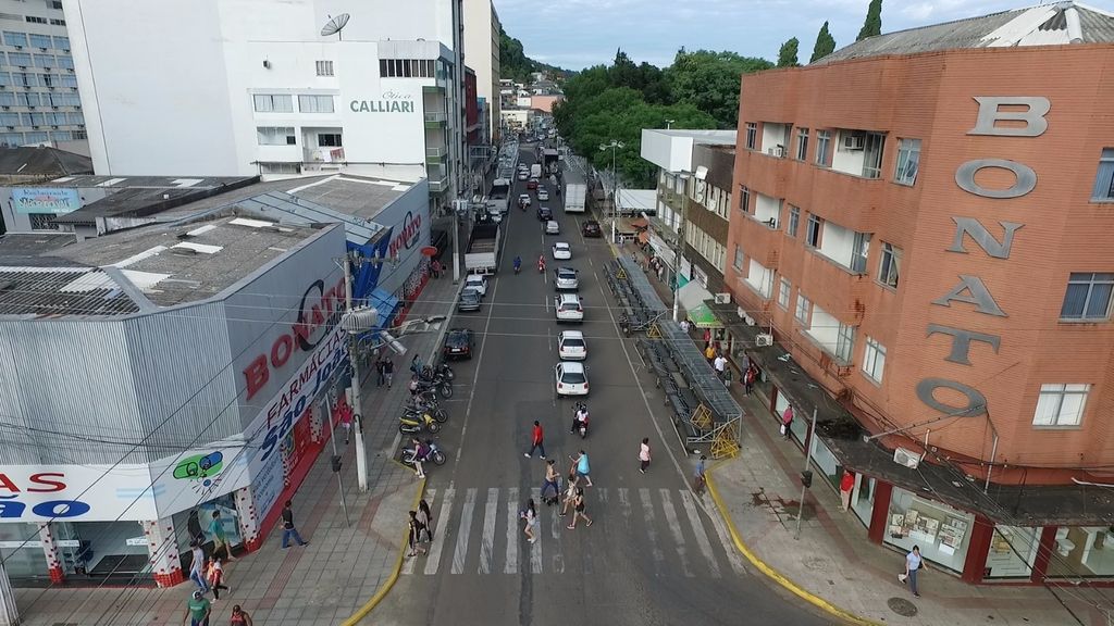 Ensaios técnicos na avenida iniciam nesta segunda-feira, 01