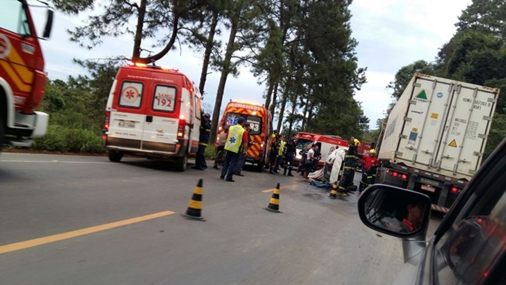 Domingo registra 5 mortes nas estradas de Santa Catarina