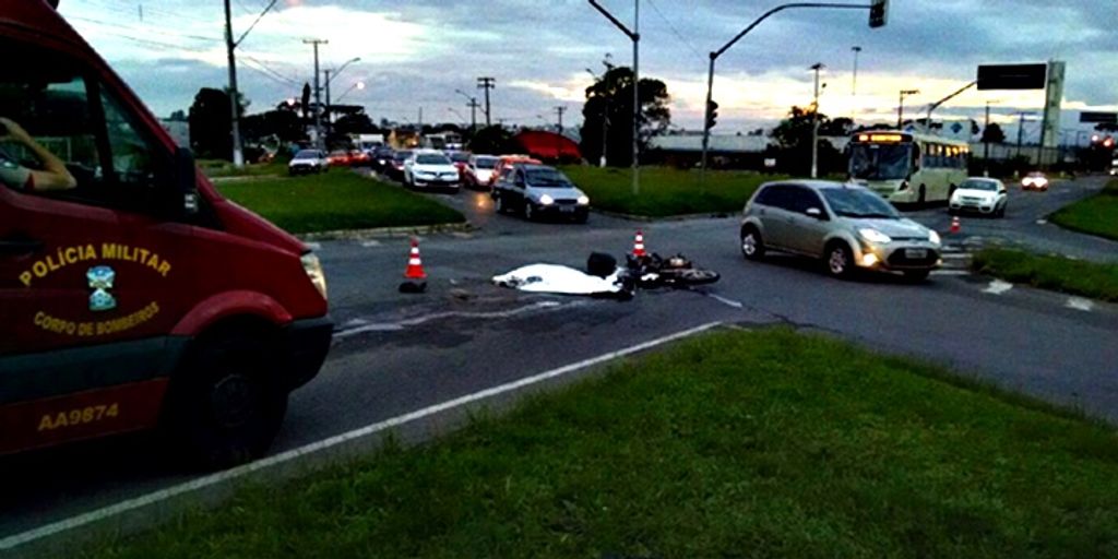 Caminhão de empresa de Joaçaba se envolve em acidente com morte em Curitiba