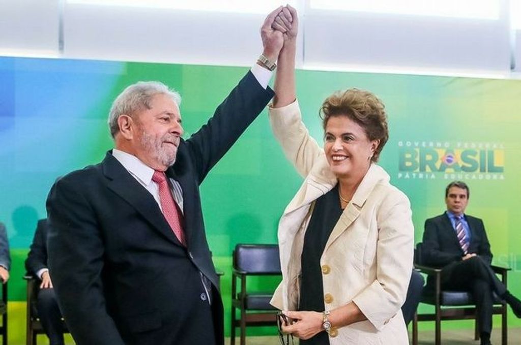 Juiz federal do DF suspende posse de Lula na Casa Civil