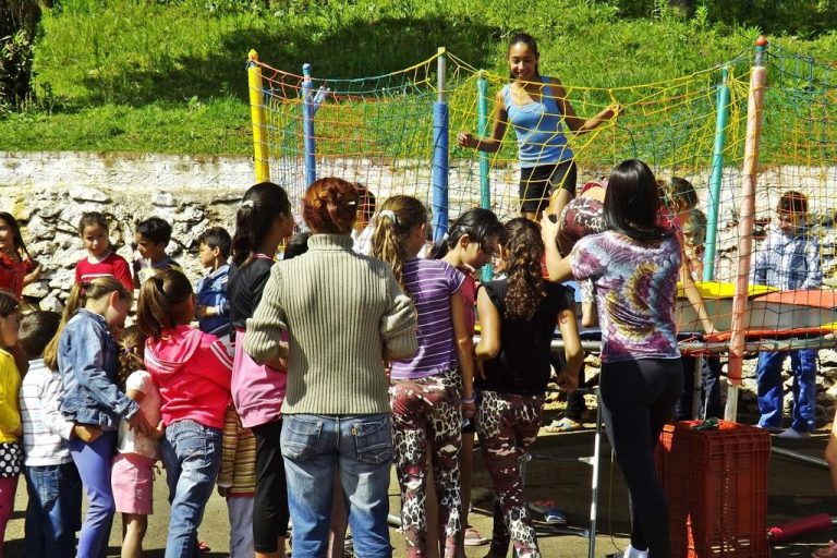 Casa da Amizada Roselaine Matevi promove Rua do Lazer neste sábado (19)