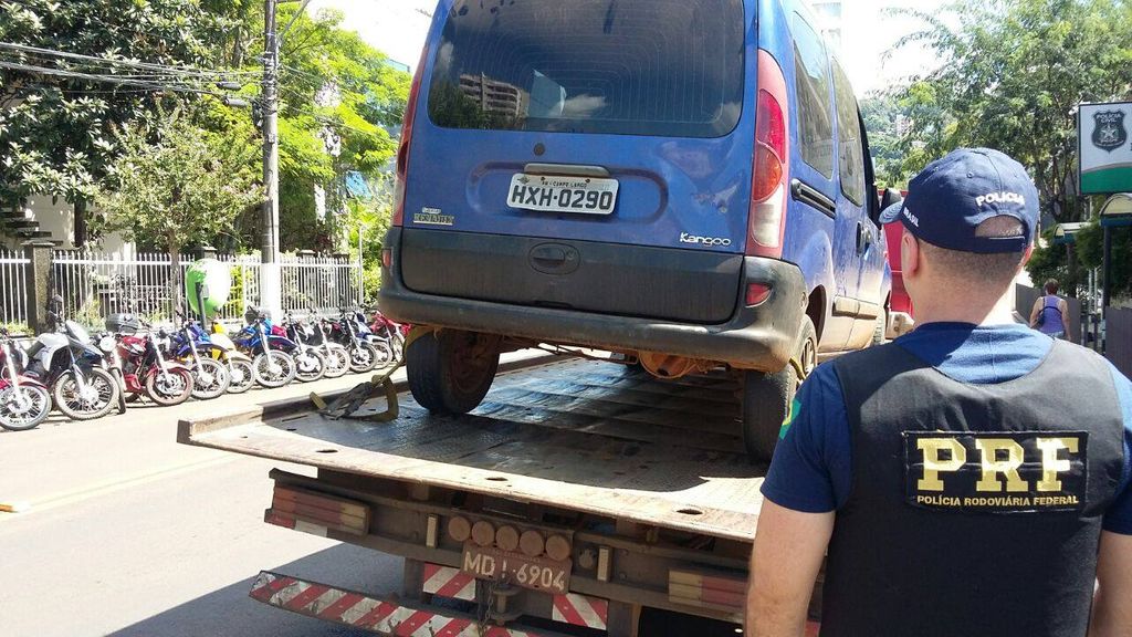 Veículo furtado no Paraná é recuperado em Joaçaba