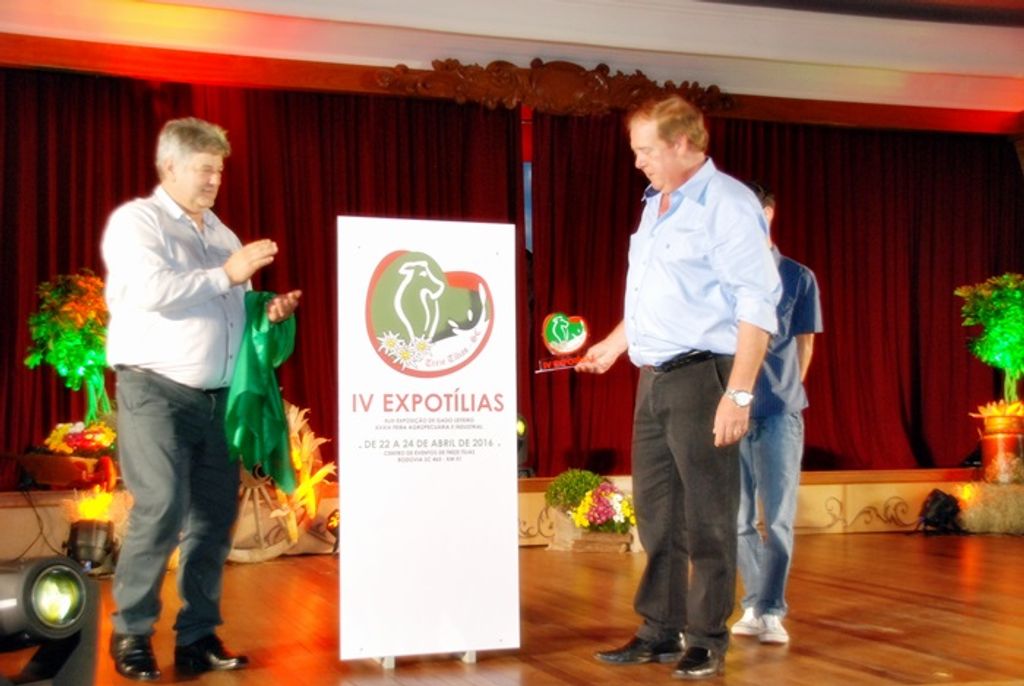 Treze Tílias elege a Rainha da Expotílias 2016