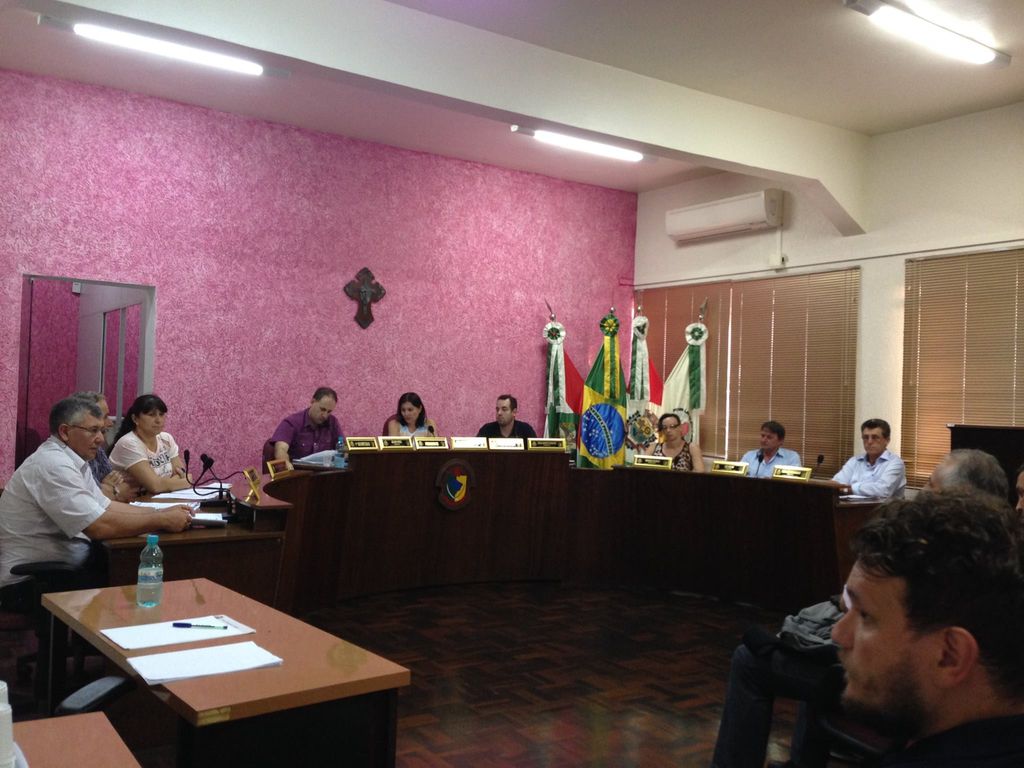 Câmara de Vereadores inicia processo de cassação do prefeito de Tangará