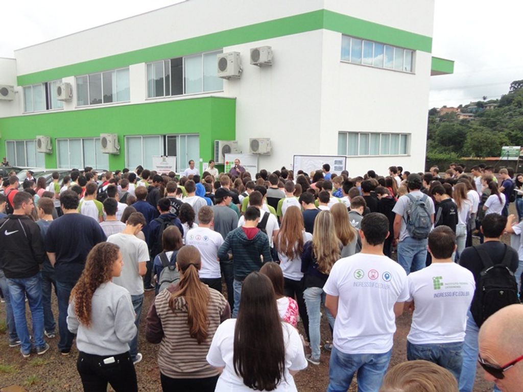 Palestra no IFC dá continuidade às ações contra o Aedes aegypti