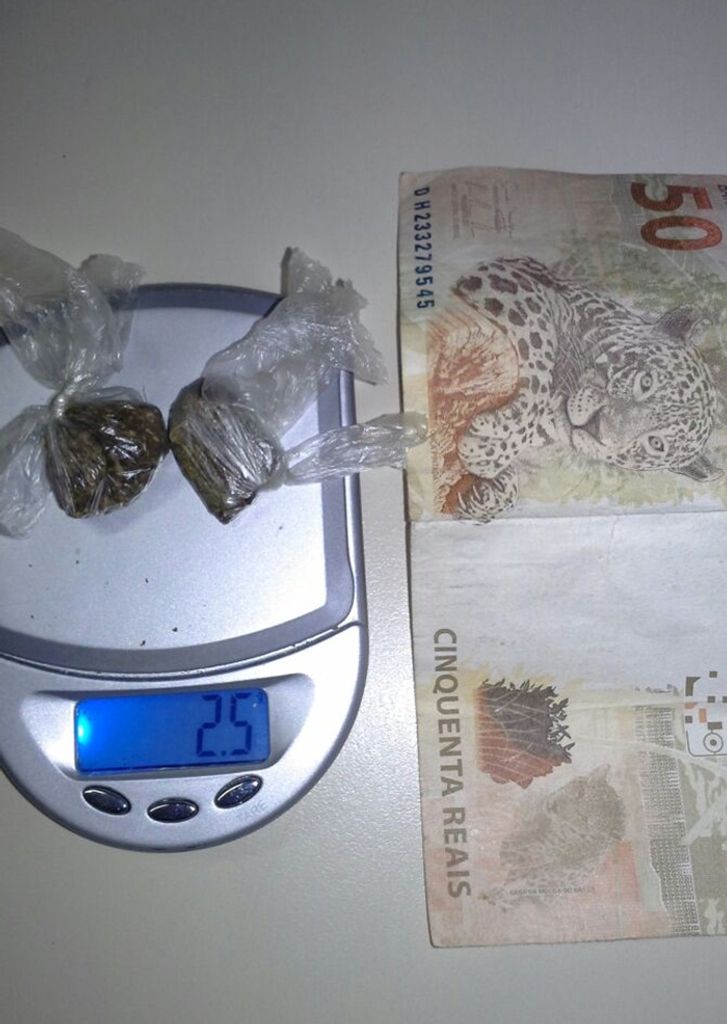 PPT prende três por envolvimento com drogas em Joaçaba