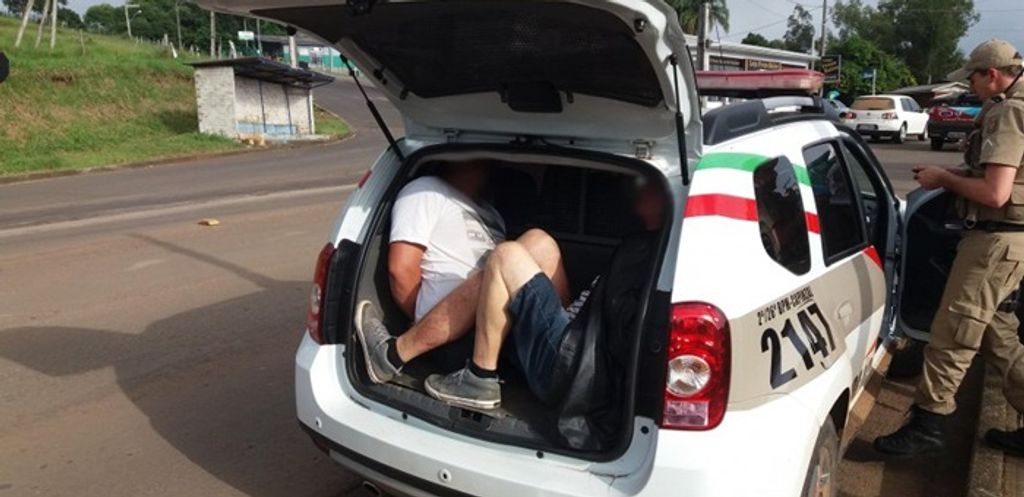 Dois homens são presos com entorpecentes em Capinzal