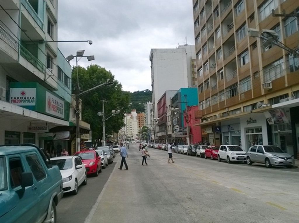Comércio de Joaçaba funcionará em horário especial neste domingo, dia 06