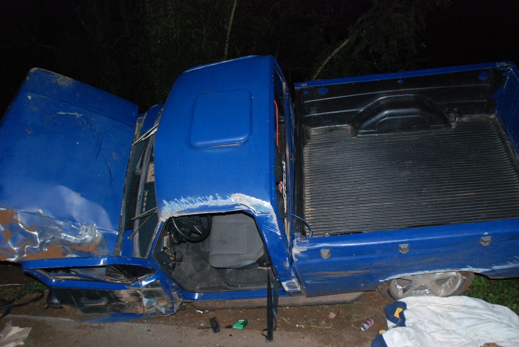 Passageiro é projetado para dentro de riacho após acidente na SC-150 em Joaçaba