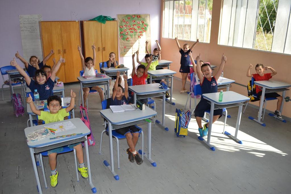 Obras na Escola N. S. de Lourdes devem estar prontas até o fim do mês