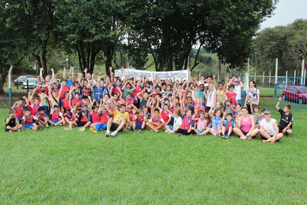Festival de Atletismo de Piratuba reúne mais de 200 alunos