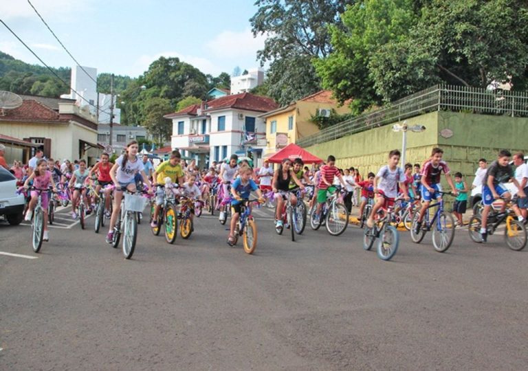 Esporte realiza Corrida Rústica e Passeio Ciclístico neste sábado em Piratuba