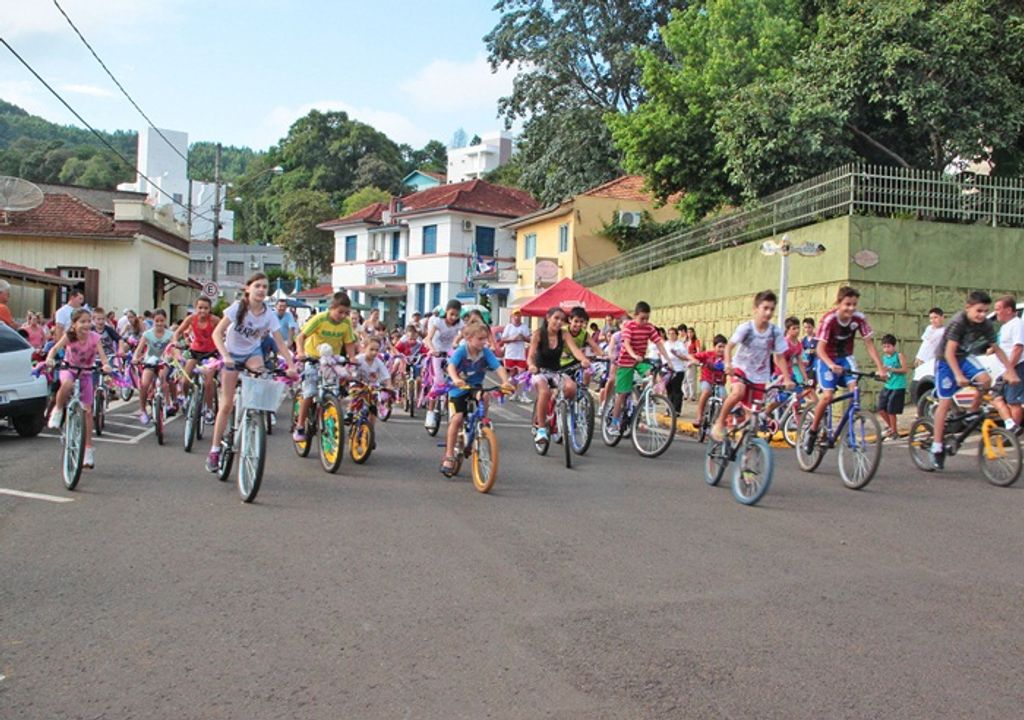Esporte realiza Corrida Rústica e Passeio Ciclístico neste sábado em Piratuba
