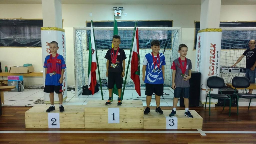 Feito inédito: 12 primeiros para Joaçaba na I Etapa do Estadual de Badminton