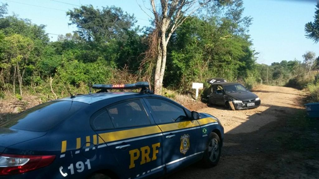 Jovem é autuado por dirigir embriagado e sem habilitação em Erval Velho