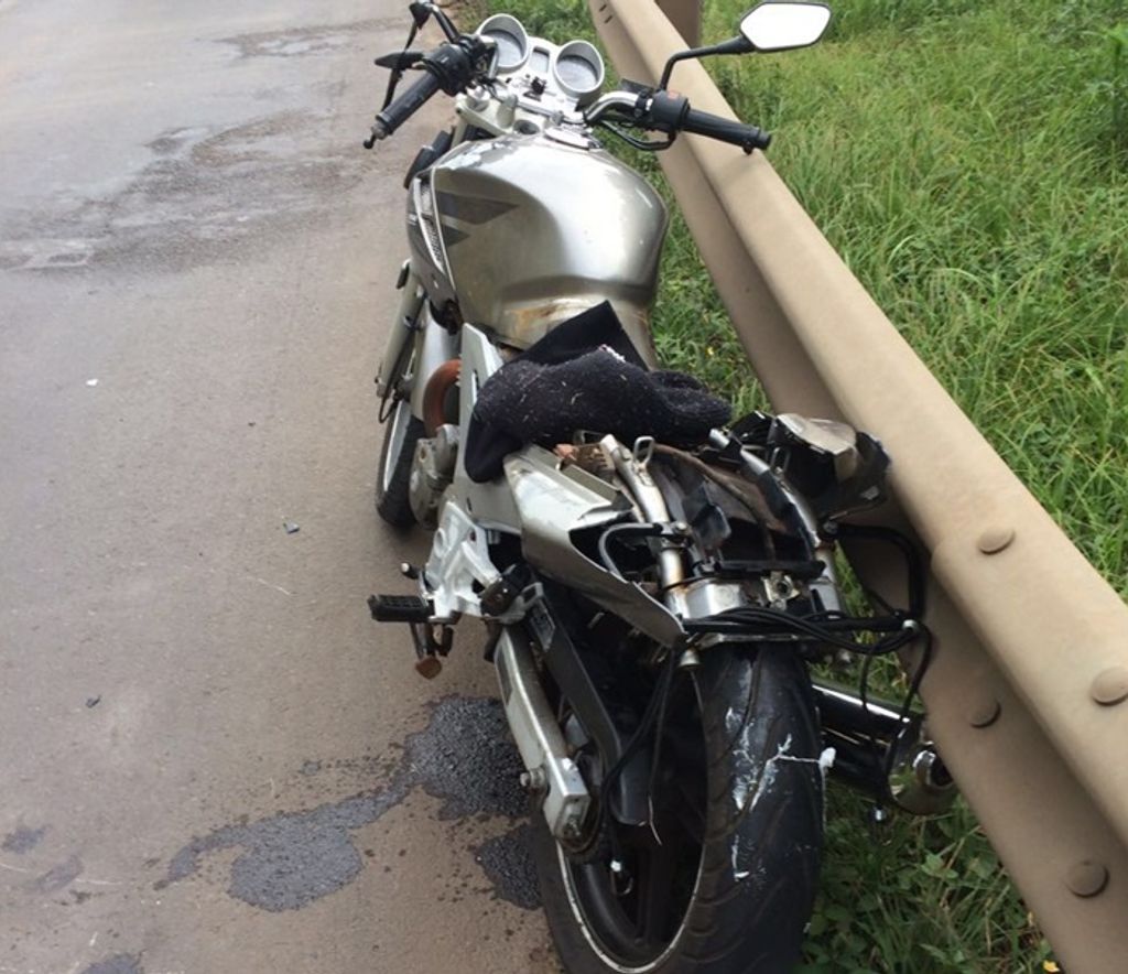 Possível racha entre motocicletas deixa um morto na BR-282