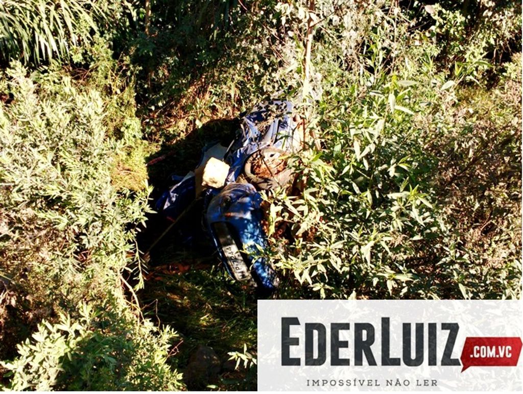 Identificado homem encontrado morto dentro de carro acidentado