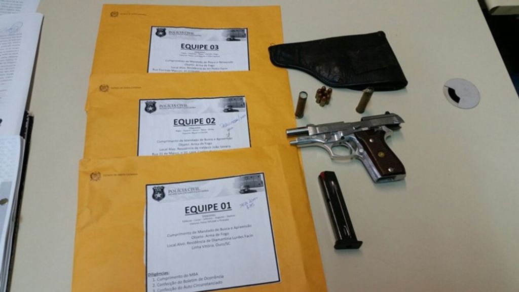 Polícia cumpre mandados de busca e apreensão em Ouro e Lacerdópolis
