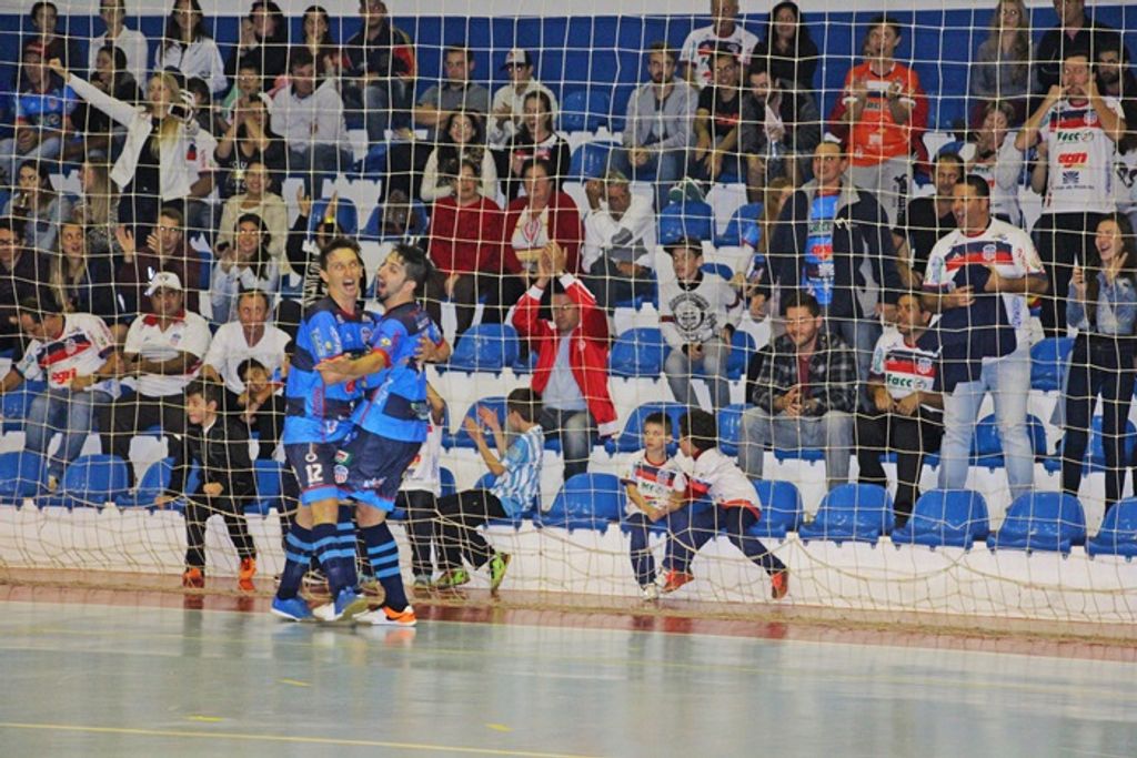 Termas de Piratuba Futsal vence a primeira na Liga Catarinense