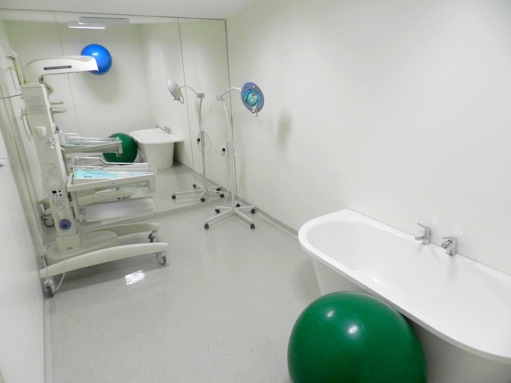 Hospital Unimed Chapecó inaugura quarto exclusivo para partos naturais