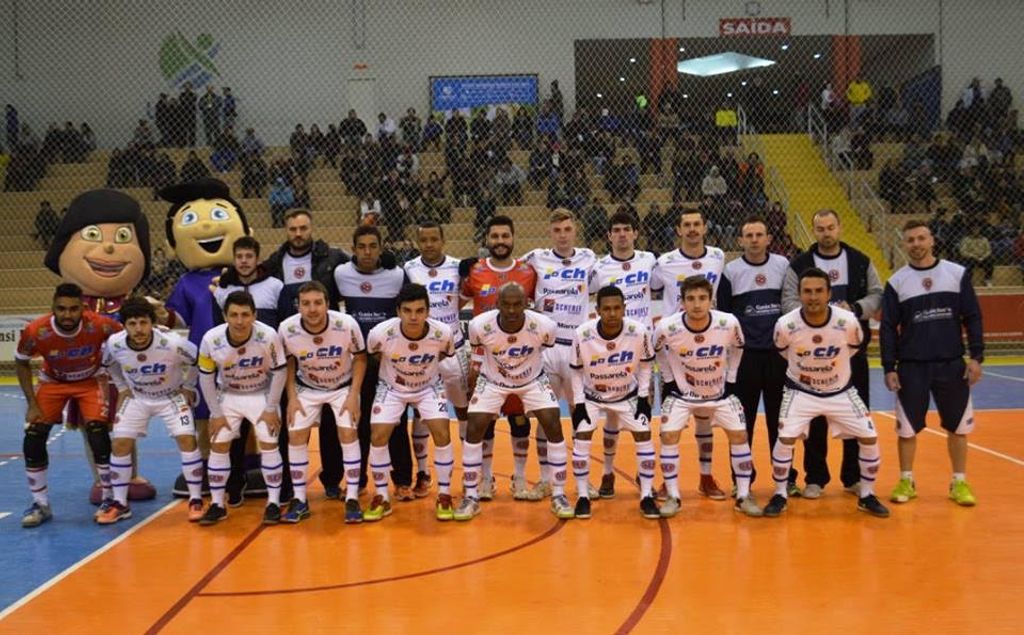 Joaçaba Futsal enfrenta Araquari nesta quarta-feira, fora de casa